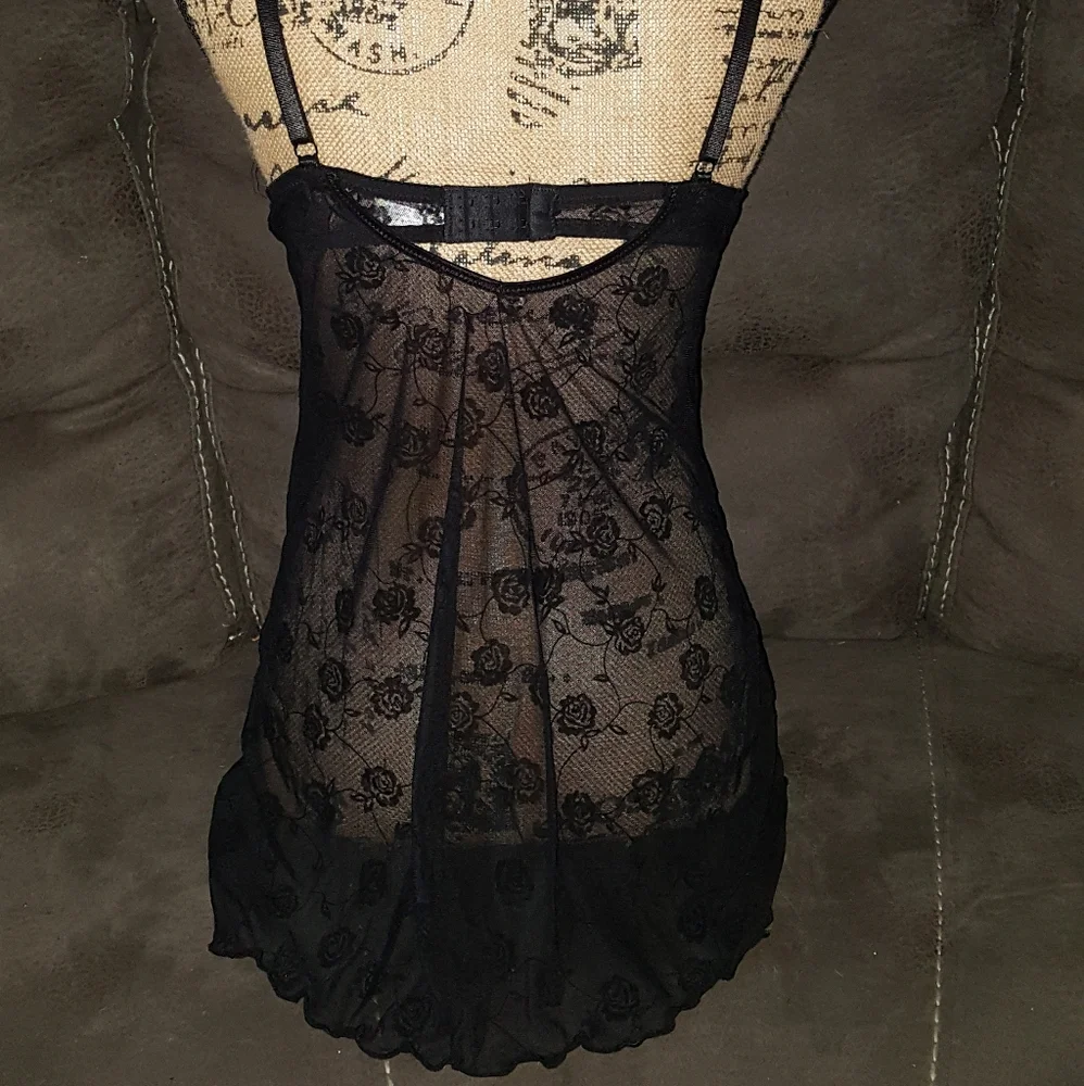Black lingerie with‎ rose pattern
